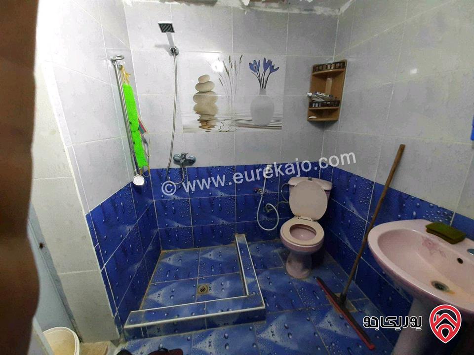 منزل مستقل مكون من طابقين 3 شقق على أرض 165م للبيع في الزرقاء - حي الأمير محمد