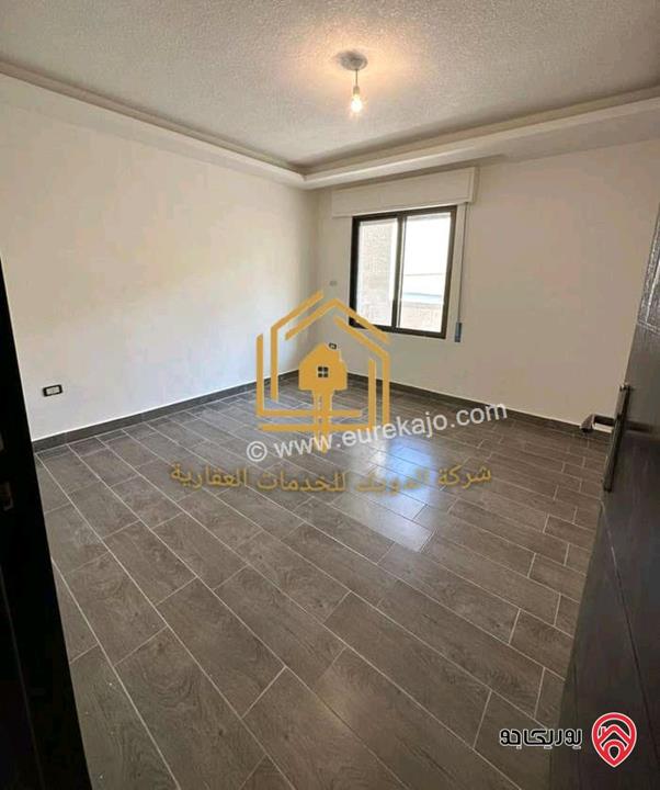 شقة فارغة شبه ارضية مساحة 130م للايجار في عمان - ام السماق 