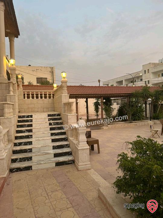 بيت مستقل مساحة 600م على أرض 1902م للبيع في اربد - الرمثا من المالك مباشرة 