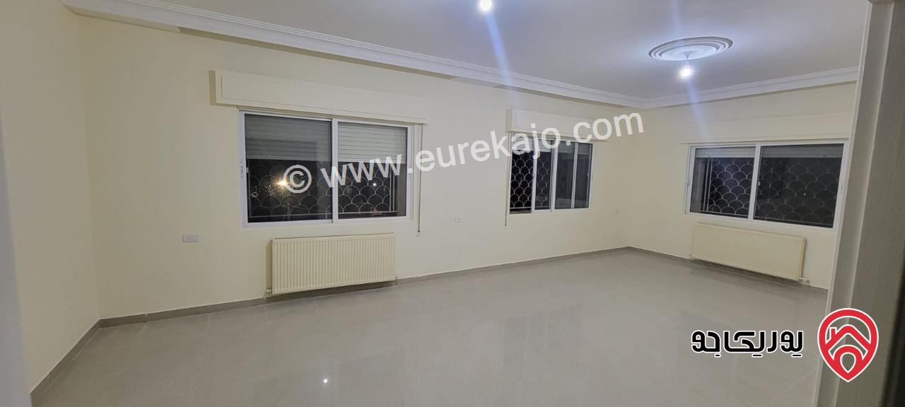 شقتين طابق أول / ثاني مساحة 150م للايجار في عمان - خلدا