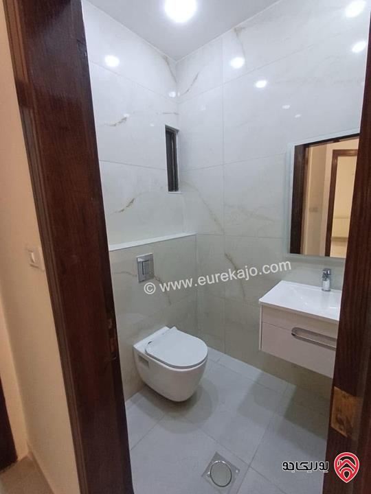 شقة أرضية مساحة 180م للإيجار مجددة سوبر ديلوكس في عمان - خلدا