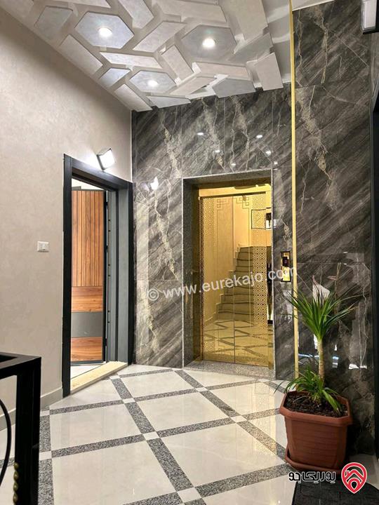 شقة فاخرة سوبر ديلوكس طابق أرضي معلق 161م للبيع في عمان - البنيات 