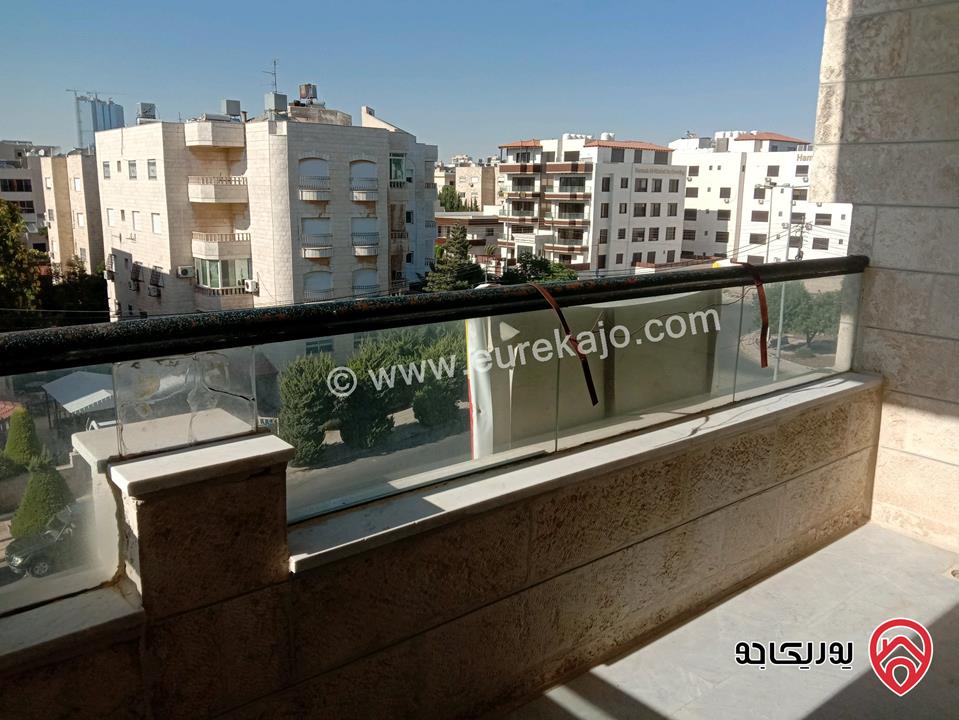 شقة مساحة 225م طابق ثاني للايجار مفروشة في عمان - دير غبار