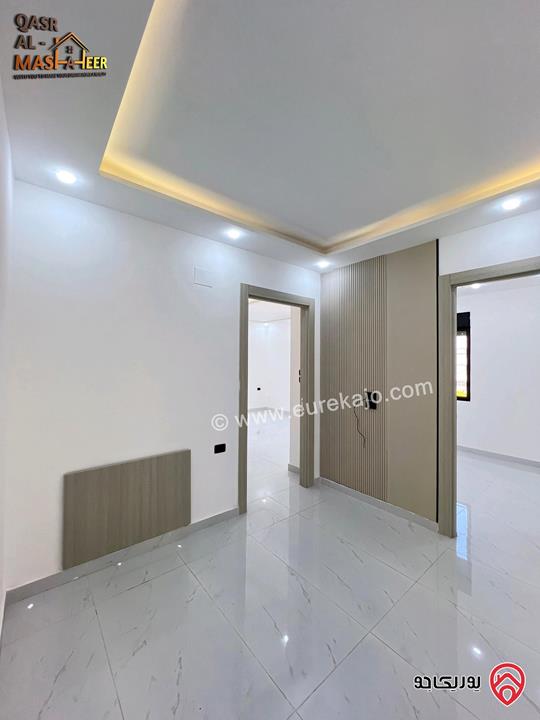 شقة مميزة طابق ثاني مساحة 120م للبيع بالاقساط في عمان - الجبيهة 