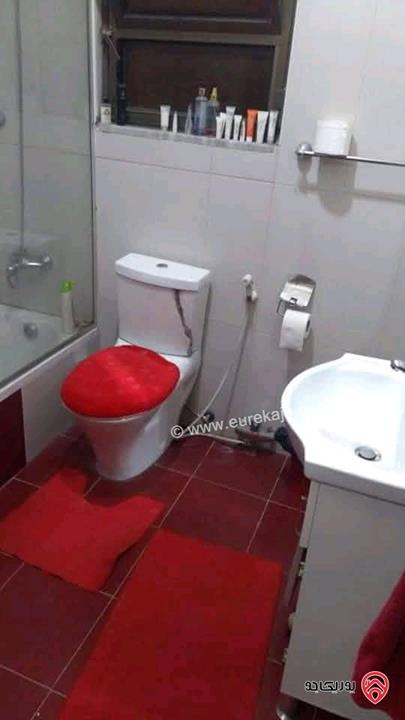 بيت مستقل دوبلكس مساحة 300م على أرض 500م للبيع في عمّان – أم نوارة 