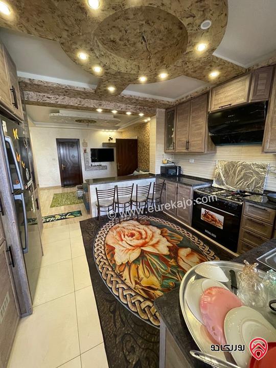 فيلا مساحة 700م على أرض 1 دونم مفروشة للإيجار في عمان - الجبيهة