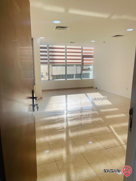 مكاتب تجارية طابقية مساحة 420م للإيجار في عمان - الشميساني