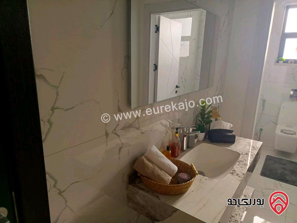 فيلا فخمة مساحة 600م على أرض 560م للبيع في عمان - البنيات طريق المطار