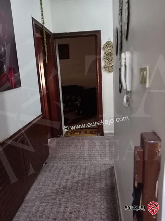 شقة مميزة طابق ثالث مساحة 153م للبيع في عمان - طبربور