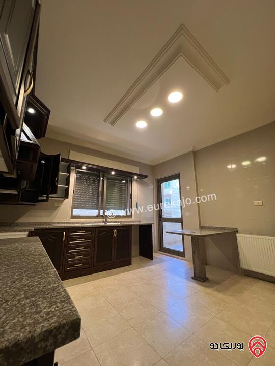 شقة مساحة 200م للايجار في عمان - تلاع العلي 