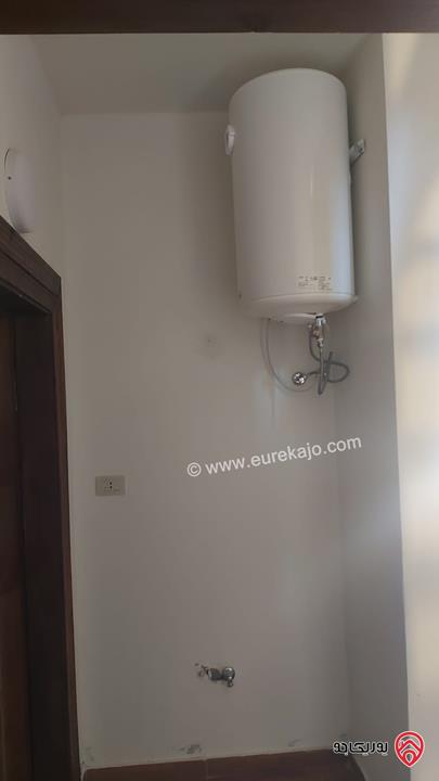 مزرعة مساحة الأرض 1066م والبناء 150م للبيع في عجلون أجمل مناطق عنجرة – حوض أم جلود