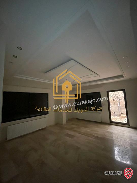 شقة فارغة طابق شبه ارضي مساحة 180 للإيجار في عمان - دير غبار 