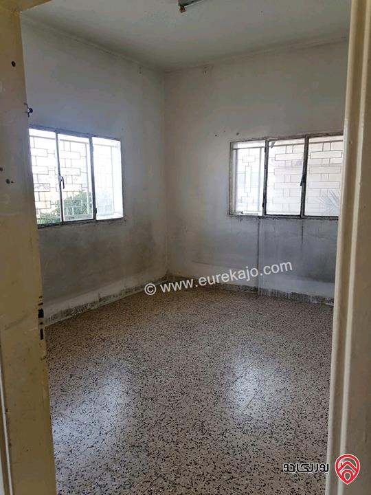 منزل طابقين مساحة 220م على أرض 320م للبيع في عمان - جبل التاج إشارات التاج والجوفة