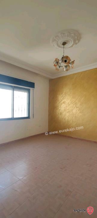 شقة مساحة 130م طابق أول للبيع في عمان - طبربور