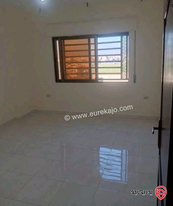 شقة فارغة طابق ثالث مساحة 165م للايجار في عمان - الياسمين  