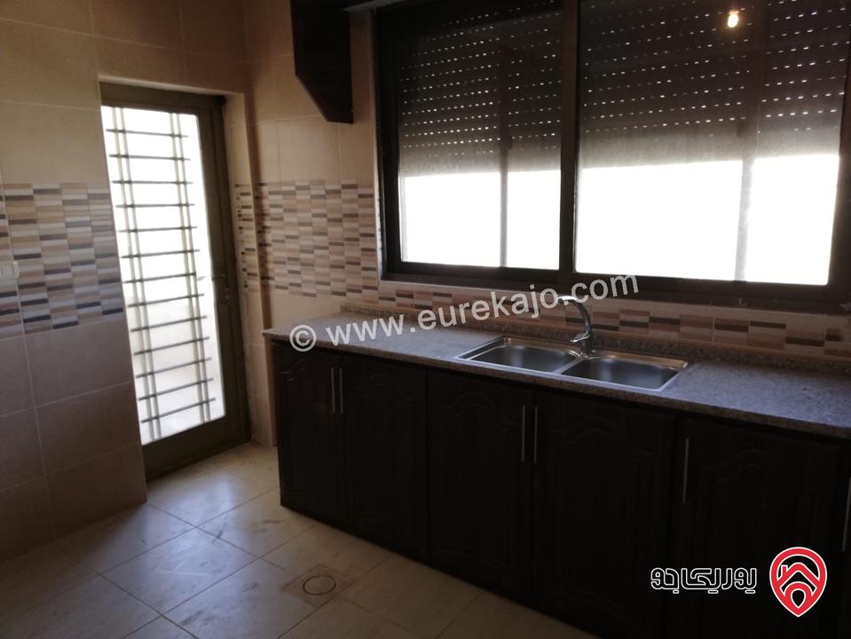 شقة مساحة 200م طابق ثاني للايجار في عمان - ضاحية الرشيد