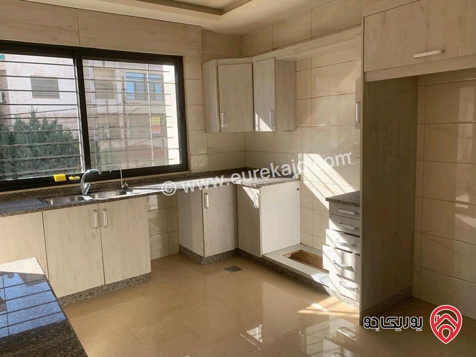 شقة فارغة شبه ارضية مساحة 160م للايجار في عمان - تلاع العلي 