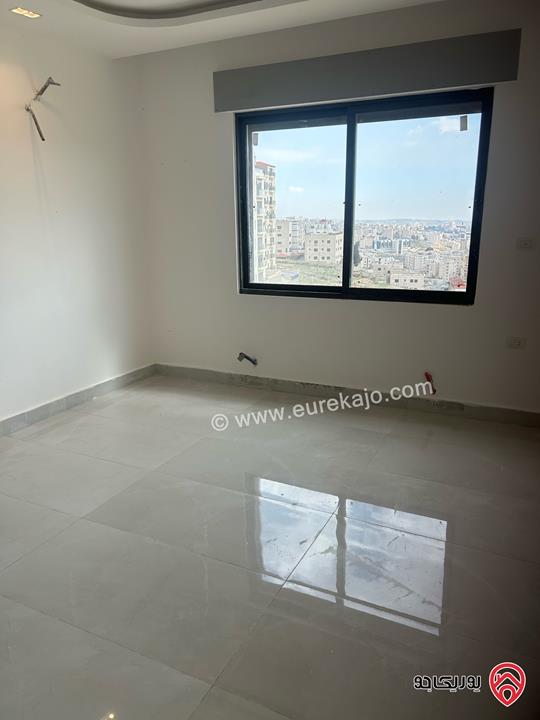 شقة مساحة 215م طابق اول للايجار في عمان - الجبيهة مقابل قصر الاميرة بسمة 