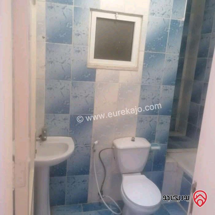 شقة فارغة طابق ثالث مساحة 135م بدون مصعد للايجار في عمان - البنيات شارع الحرية 