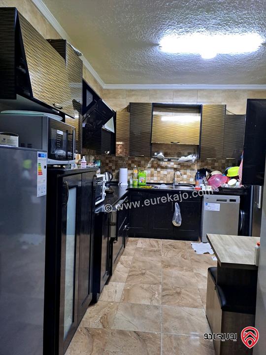 شقة طابق شبه ارضي مساحة 143م داخلي و 50م خارجي للبيع في عمان - أم نوارة