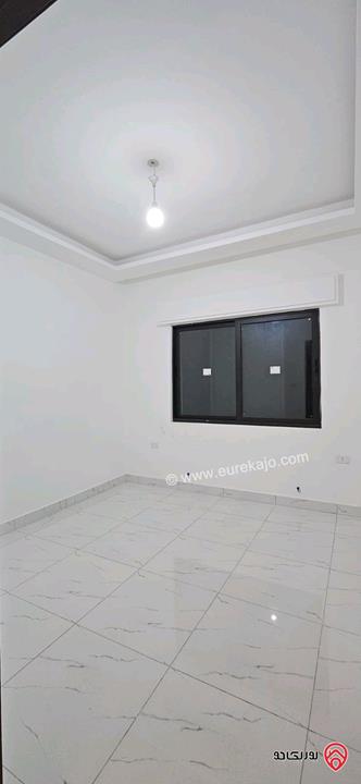 شقة جديدة لم تسكن طابق ثالث مع مصعد مساحة 115م للإيجار في عمان - ضاحية الياسمين 