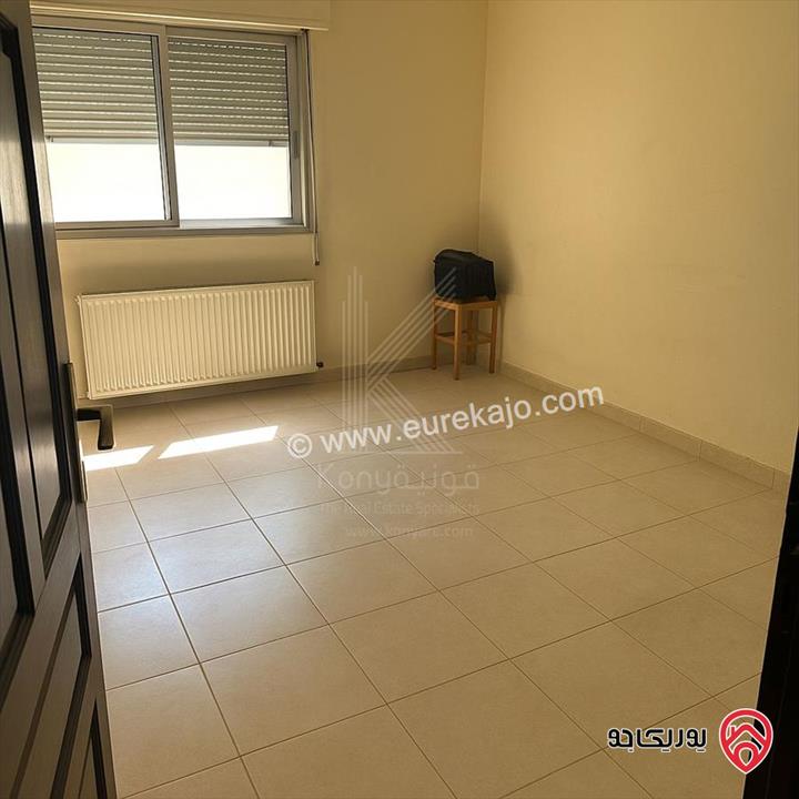 شقة مميزة مساحة 209م للبيع في عمان - حي الصحابة