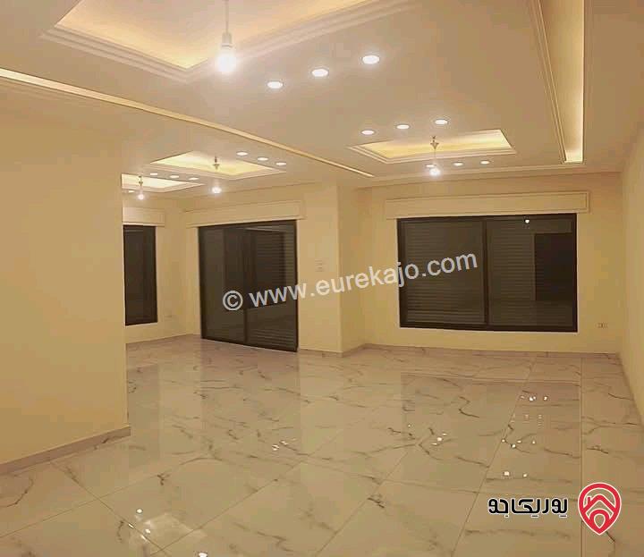 شقة ديلوكس مساحة 240م للايجار في عمان - البنيات طريق المطار 