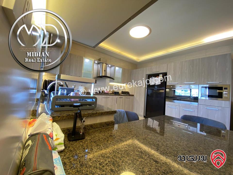 شقة للبيع في عمان - خلدا مساحة 180م طابق اول تشطيبات ديكورات سوبر ديلوكس بسعر مميز