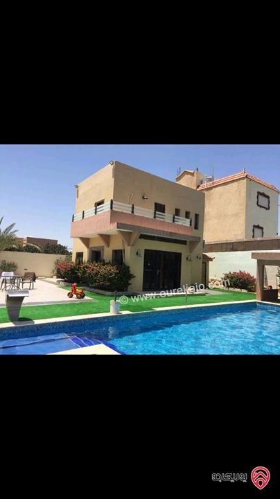 مزرعة وشاليه مساحة الأرض 581م والبناء 150م للبيع في الشونة الجنوبية 