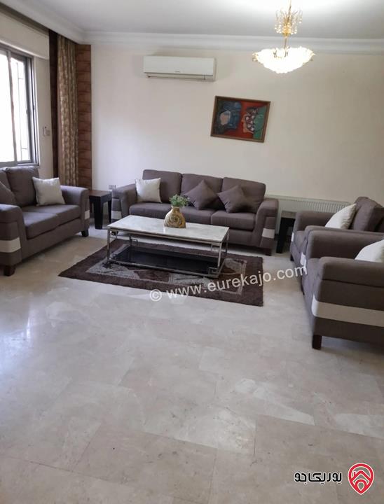 شقة مفروشة شبه أرضية مساحة 230م للايجار في عمان - عبدون
