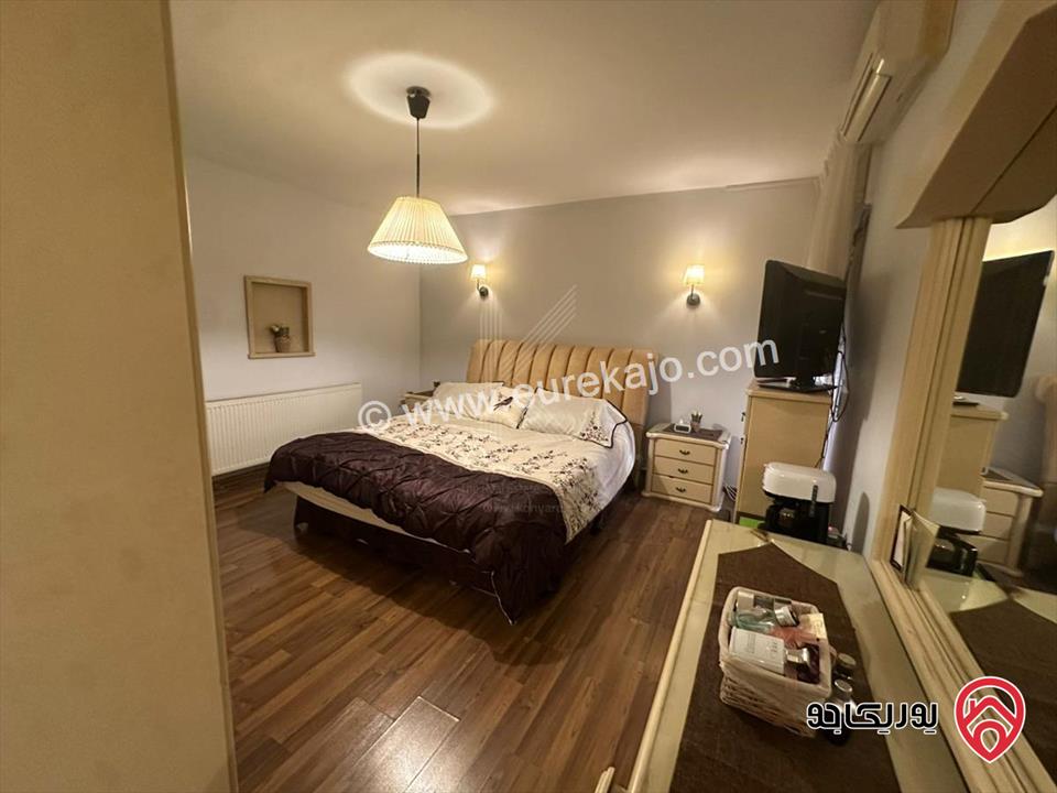 شقة مميزة دوبلكس مساحة 260م داخلي و 150م خارجي للبيع في عمان - خلدا