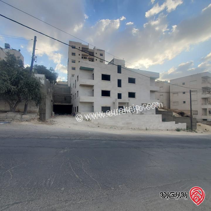 عمارة 3 طوابق مساحة كل طابق 560م على أرض 1030م للبيع في عمان - أم نوارة، مقابل اورنج - بعد مسجد التابعين
