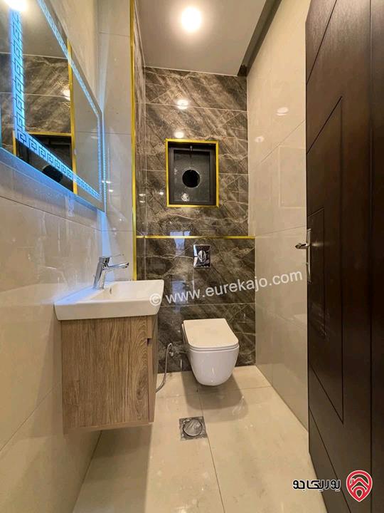 شقة طابق ثاني مساحة 176م للبيع في عمان - شفا بدران