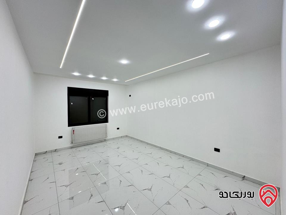 اخر شقتين طابق أرضي مساحة 160م وطابق ثالث دوبلكس مساحة 212م للبيع في عمان - البنيات