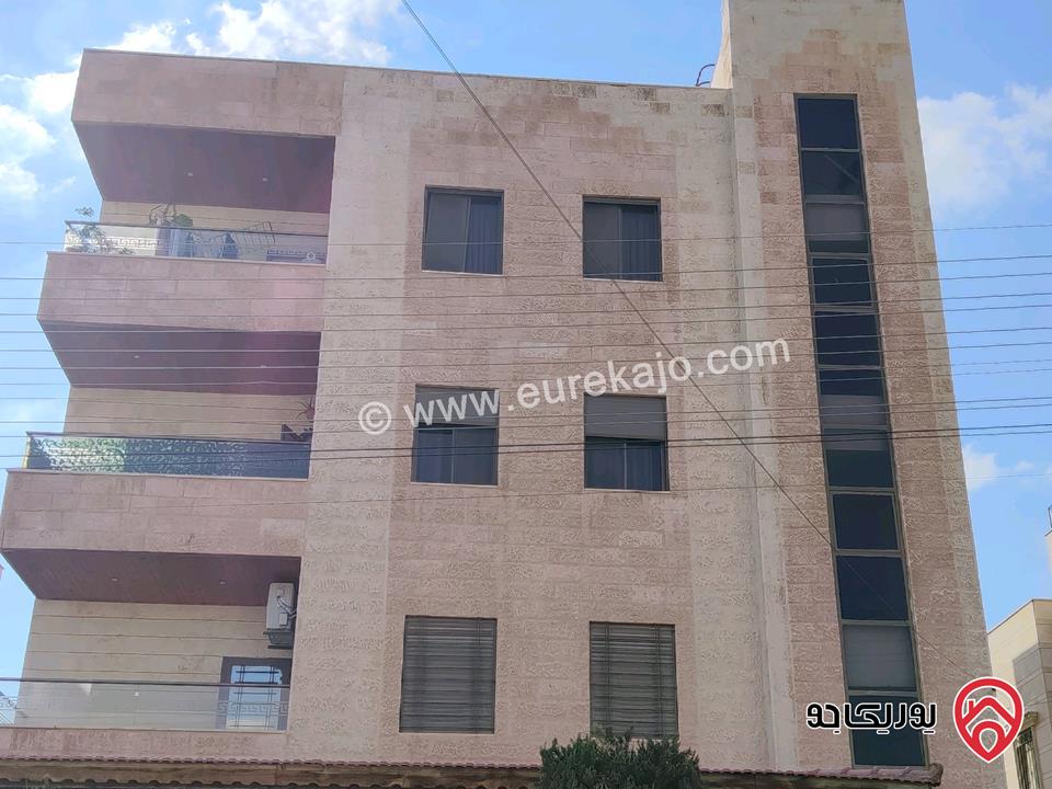 شقة طابقية مساحة 235م طابق ثاني للبيع في عمان – ضاحية الياسمين