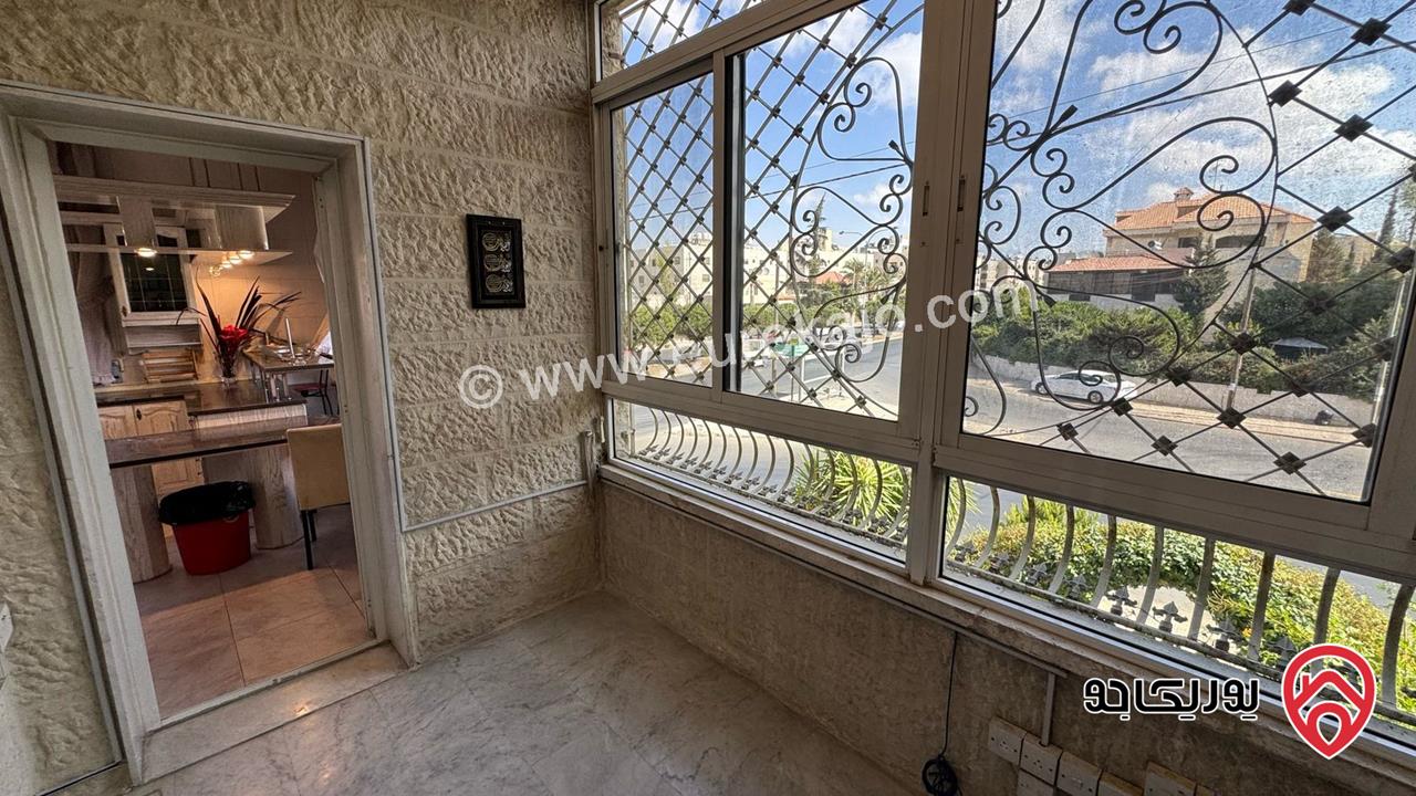 شقة مساحة 235م طابق ثاني للبيع في عمان - دير غبار 