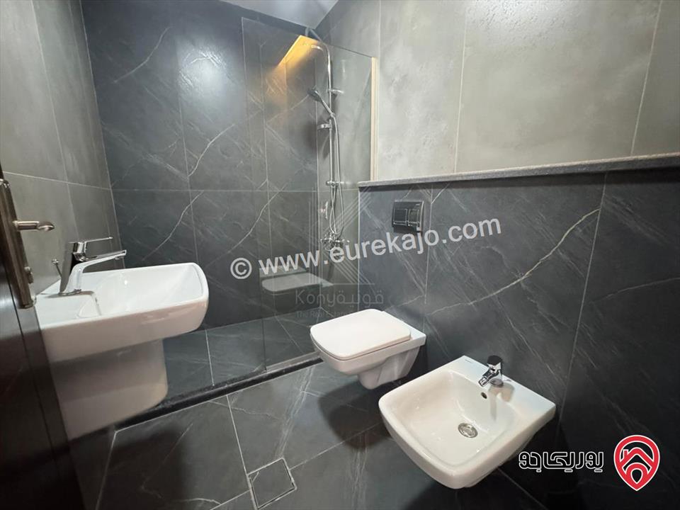 شقة فاخرة طابق أول مساحة 167م للايجار في عمان - ام اذينة