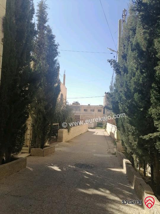 عمارة على أرض 793م للبيع في عمان - خلدا