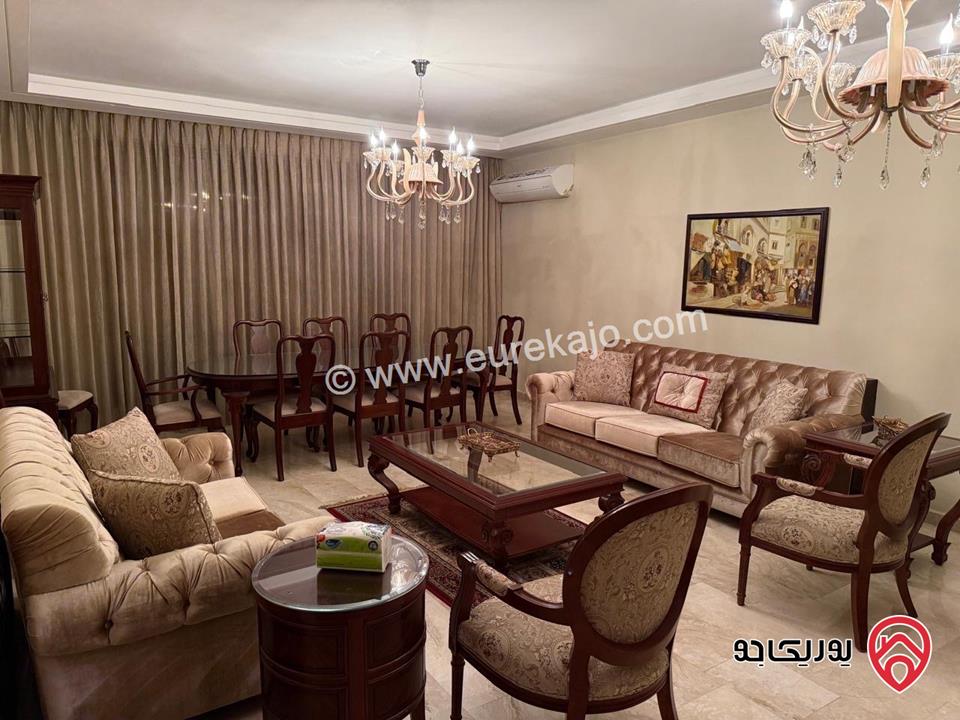 شقة سوبر ديلوكس طابق أخير مع روف مساحة 280م للايجار مفروشة في عمان - أم الكندم