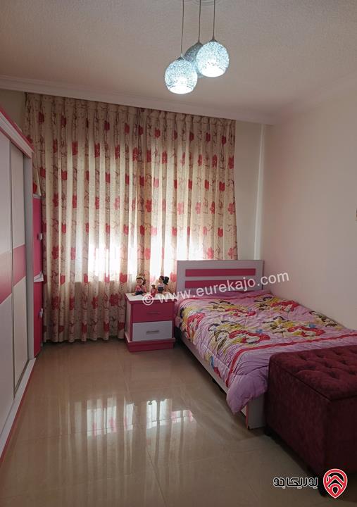 شقة طابق ثاني مساحة 150م للبيع في عمان - الجبيهة