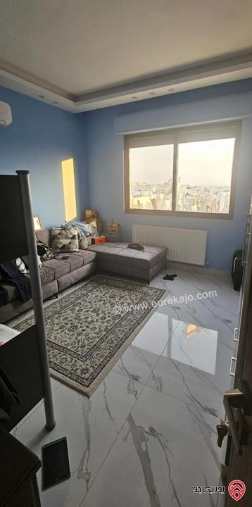 شقة طابق ثالث دوبلكس مساحة 280م للبيع في عمان - خلدا