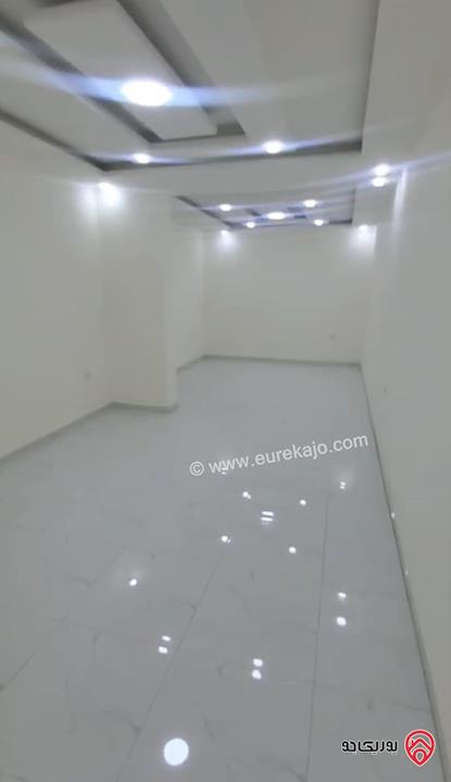  شقة حديثة تسوية مساحة 120م داخلي و 120م خارجي للبيع في عمان - ضاحية الاقصى 