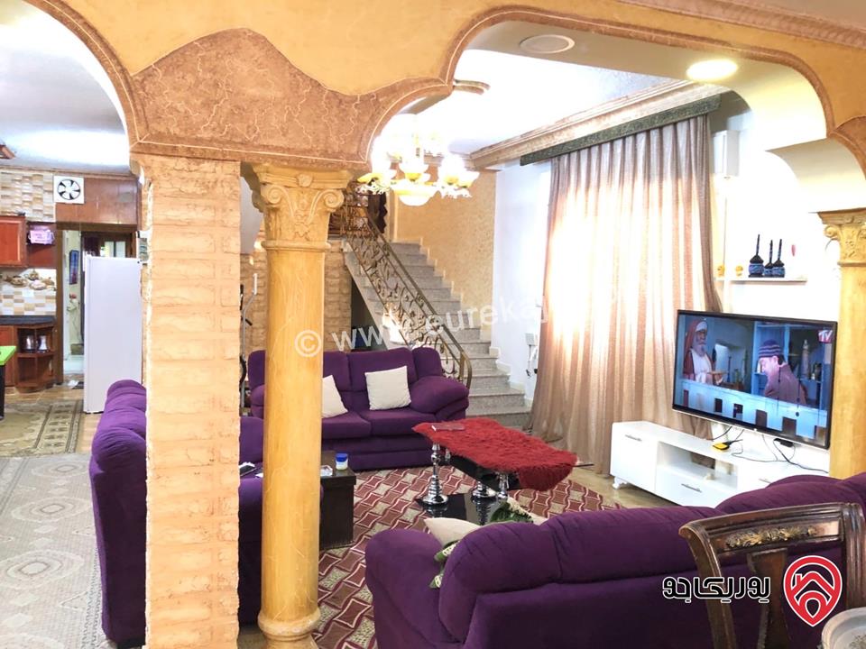 فيلا مساحة 320م على أرض 310م للبيع في الزرقاء الجديدة البتراوي