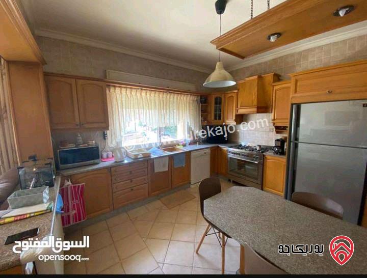 شقة مفروشة مساحة 175م طابق ثاني للايجار في عمان - جبل عمان