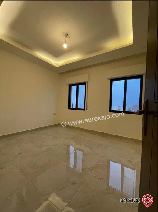 شقة طابق ثالث مساحة 140م للايجار في عمان - البنيات 