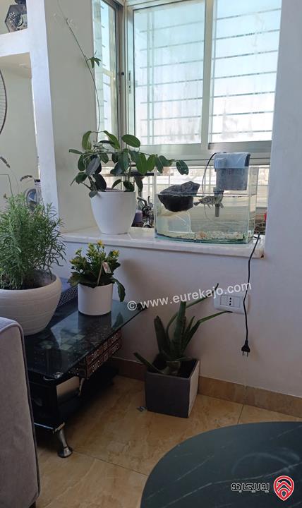 شقة طابق ثالث مساحة 140م للبيع في عمان - حي الصحابة