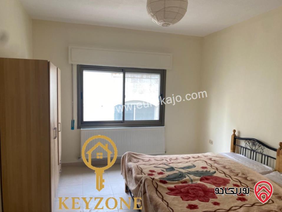 شقة طابق ثالث مساحة 235م للبيع في عمان - دير غبار 