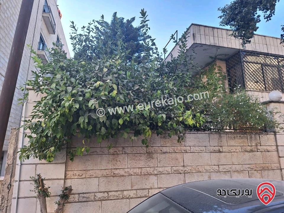 منزل مستقل مساحة 360م على أرض 682م للبيع في عمان - السابع الرونق 