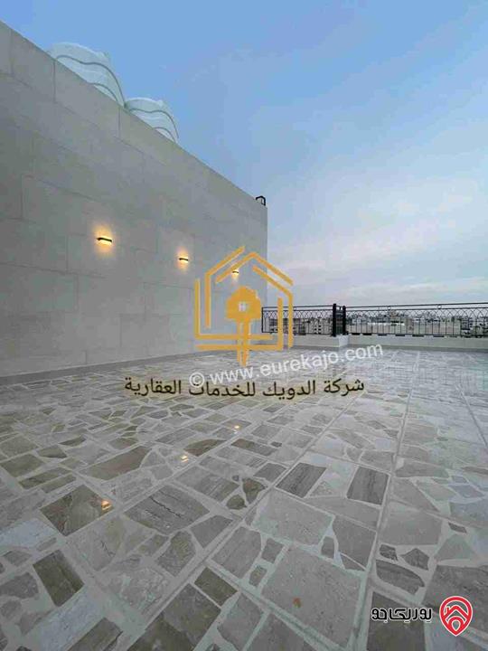 شقة طابق ثالث دوبلكس مساحة 210م لم تسكن للإيجار في عمان - حي الصحابة 