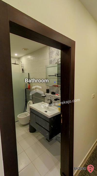 شقة فاخرة مساحة 205م طابق اول للبيع في عمان - خلدا